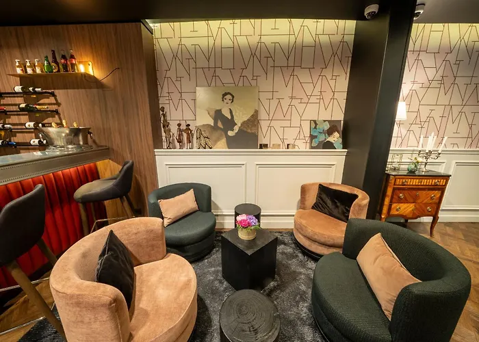 Hotel Villa Nicolo - Tour Eiffel París