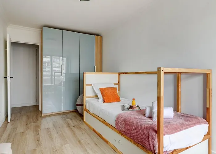 5020 Suite Curial - Chic Apartment Paris 19Th